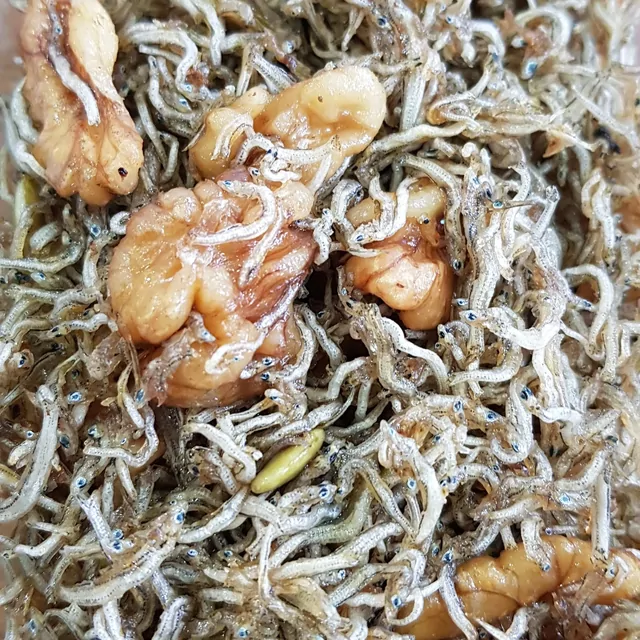 견과멸치볶음